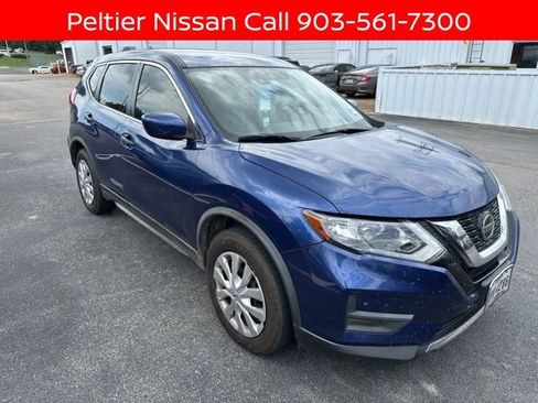 Used 2020 Nissan Rogue S FWD image 1