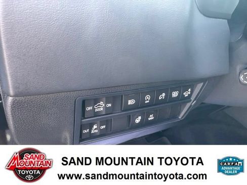 Used 2022 Toyota Tundra Platinum w/ Advanced Package RWD image 14