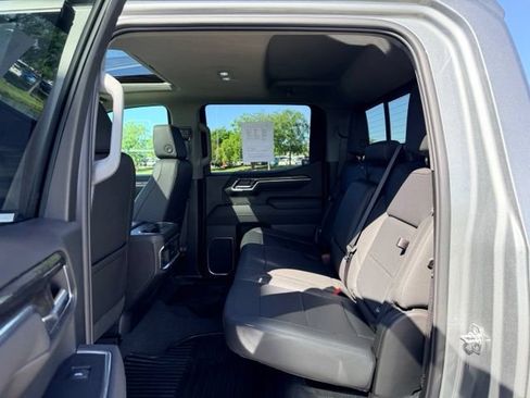 Used 2026 Chevrolet Silverado 1500 LTZ w/ LTZ Premium Package AWD/4WD image 8