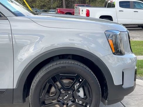 Used 2024 Kia Telluride SX Prestige X-Line image 11