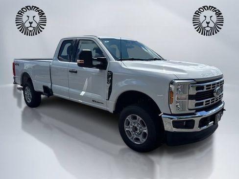 New 2026 Ford F250 XLT w/ Snow Plow Prep Package AWD/4WD image 3