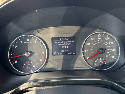 Certified 2023 Kia Seltos S image 18