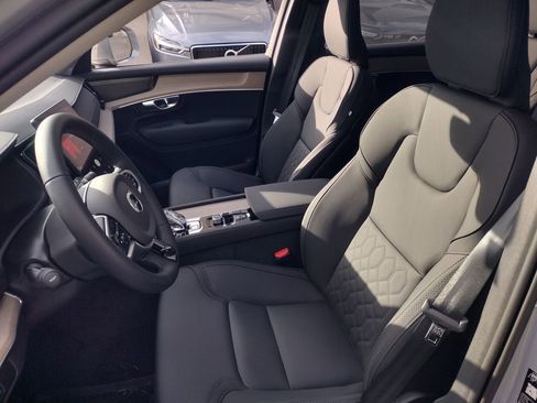 New 2026 Volvo XC90 B6 Plus w/ Protection Package Premier image 10