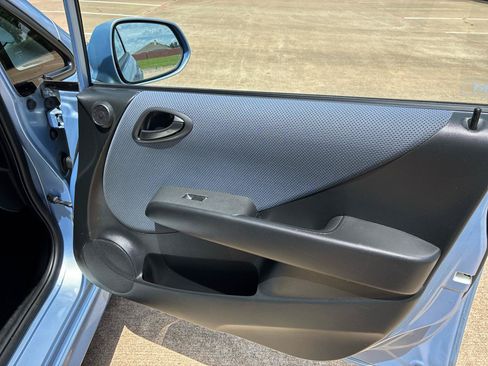 Used 2008 Honda Fit Sport image 58