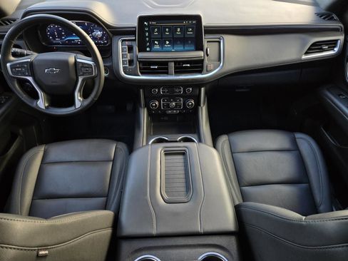 Used 2024 Chevrolet Suburban Z71 w/ Luxury Package AWD/4WD image 22