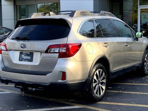 Used 2017 Subaru Outback 2.5i Limited image 14