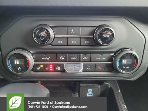 Used 2025 Ford Bronco Outer Banks image 33