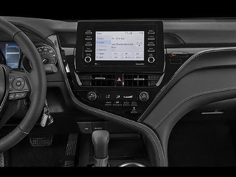 Used 2021 Toyota Camry SE w/ Cold Weather Package FWD image 54