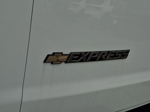 New 2025 Chevrolet Express 2500 Extended w/ Driver Convenience Package RWD image 20