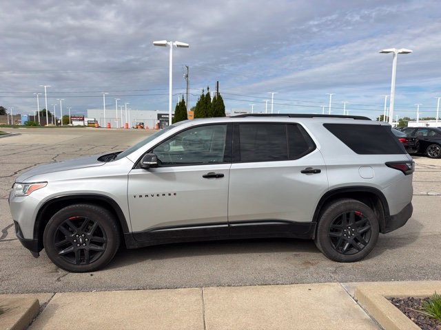 Used 2021 Chevrolet Traverse Premier w/ Redline Edition AWD/4WD image 7