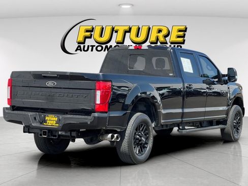 Certified 2022 Ford F250 Lariat w/ Black Appearance Package AWD/4WD image 3