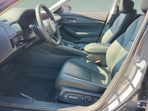 Used 2026 Honda Accord EX-L image 9