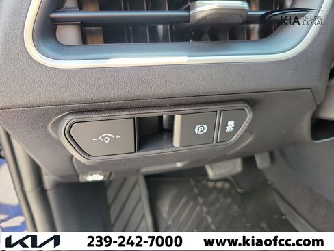 New 2026 Kia K4 FWD image 21