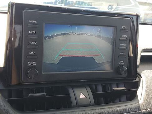 Used 2019 Toyota RAV4 LE w/ All Weather Liner Package AWD/4WD image 27