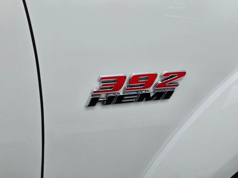 Used 2022 Dodge Charger Scat Pack RWD image 7