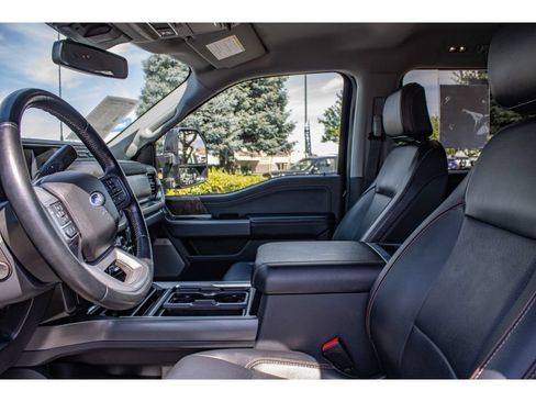 Used 2023 Ford F350 Lariat w/ Tow Technology Package AWD/4WD image 31