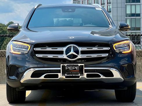 Certified 2022 Mercedes-Benz GLC 300 4MATIC image 3