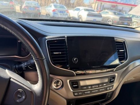 Used 2019 Honda Pilot EX-L image 27