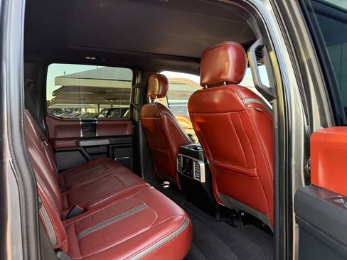 Used 2020 Ford F350 Platinum w/ FX4 Off-Road Package image 18