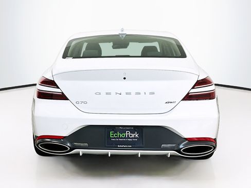Used 2025 Genesis G70 2.5T AWD/4WD image 7
