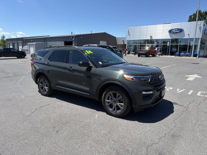 Certified 2024 Ford Explorer XLT w/ Equipment Group 202A