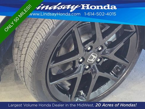 Used 2025 Honda Civic Sport image 25