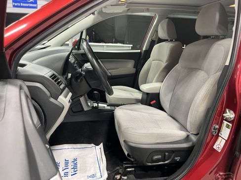 Used 2017 Subaru Forester 2.5i Premium w/ All-Weather Package AWD/4WD image 13