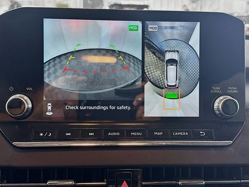 Used 2024 Mitsubishi Outlander SE image 23