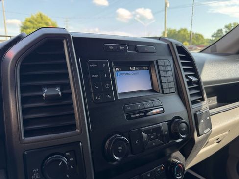 Used 2022 Ford F250 XL w/ STX Appearance Package AWD/4WD image 26