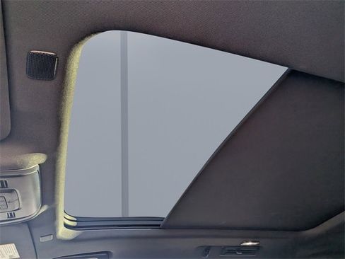 Used 2021 GMC Yukon AT4 image 20