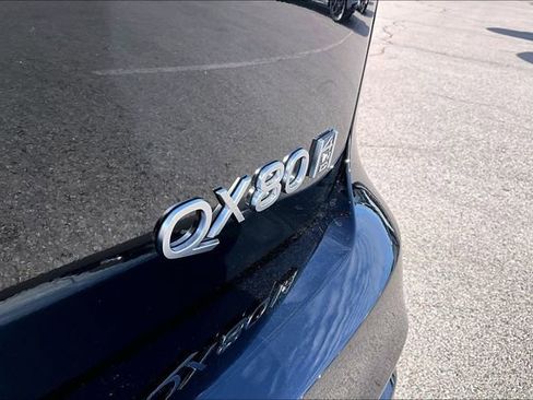 New 2026 INFINITI QX80 Luxe image 8