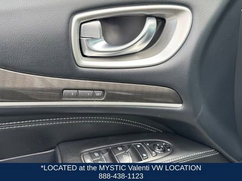 Used 2019 INFINITI QX60 Luxe w/ Essential Package AWD/4WD image 43