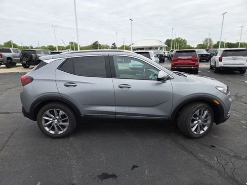 Used 2023 Buick Encore GX Essence w/ Experience Buick Package FWD image 25
