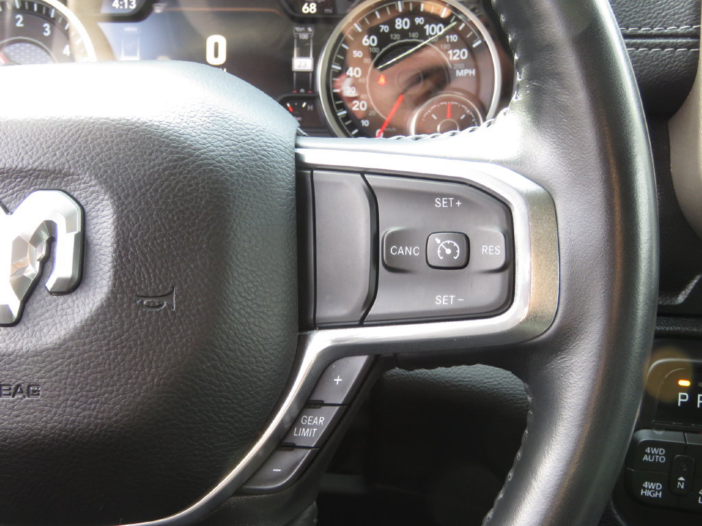 Used 2022 RAM 1500 Laramie AWD/4WD image 22