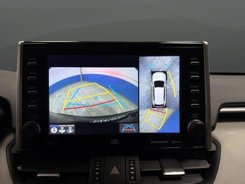 Used 2022 Toyota RAV4 Limited image 10