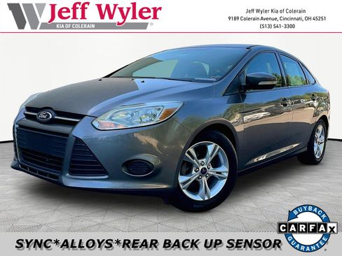 Used 2014 Ford Focus SE FWD image 1