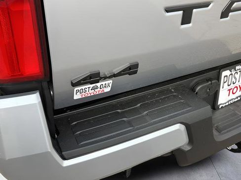 New 2026 Toyota Tacoma SR5 image 18