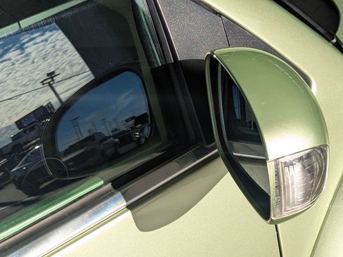 Used 2008 Volkswagen Beetle SE image 19