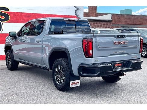 Used 2024 GMC Sierra 1500 AT4X image 13
