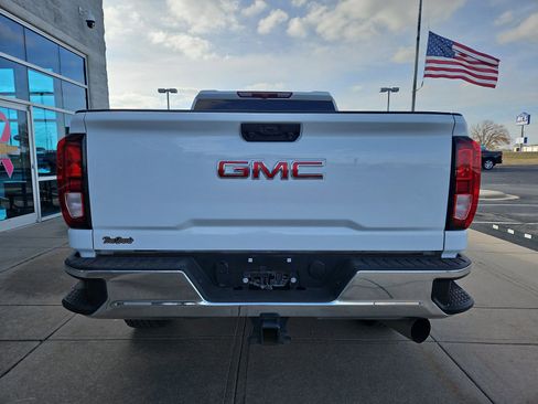 Used 2022 GMC Sierra 2500 SLE w/ SLE Convenience Package image 18