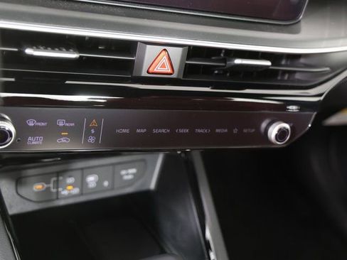 New 2026 Kia K5 GT-Line image 18