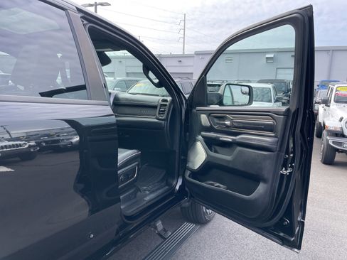 Used 2020 RAM 1500 Limited w/ Black Appearance Package image 8