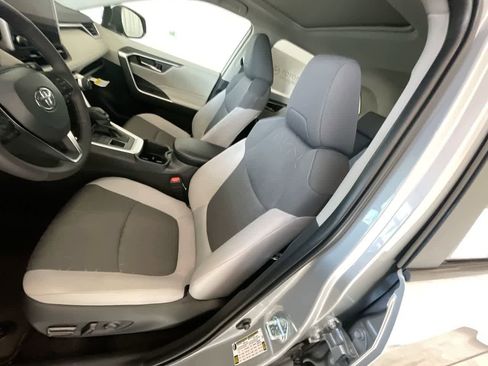 New 2025 Toyota RAV4 XLE w/ Convenience Package image 11