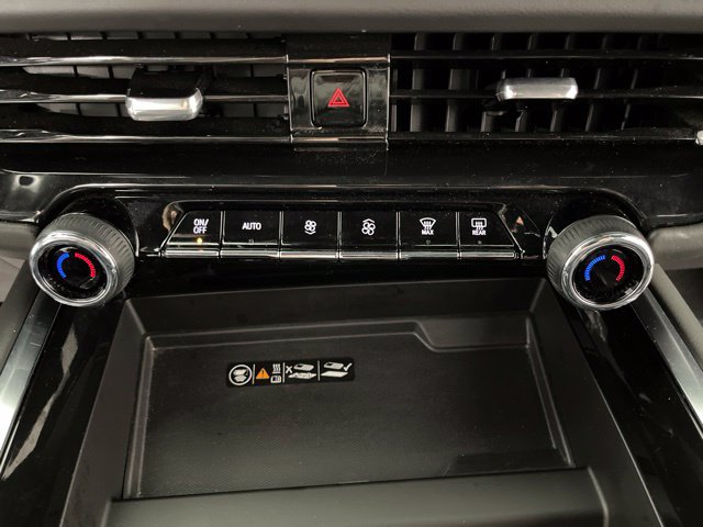 Used 2025 Chevrolet Tahoe LT AWD/4WD image 27