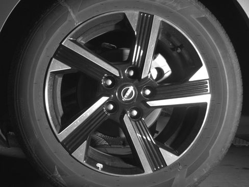 Used 2025 Nissan Sentra SV FWD image 14