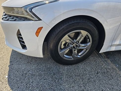 Used 2021 Kia K5 LXS image 15