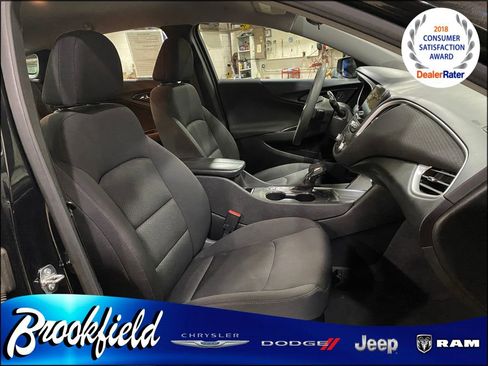 Used 2023 Chevrolet Malibu LT w/ Driver Confidence Package image 20