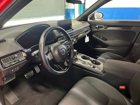 Used 2025 Honda Civic Sport image 22