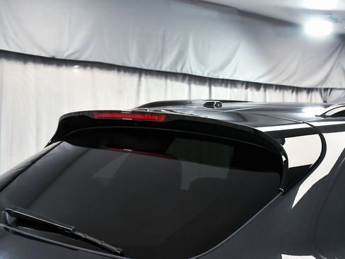 Used 2024 Porsche Macan image 84