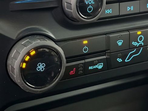 New 2026 Ford F250 XLT w/ XLT Premium Package image 22